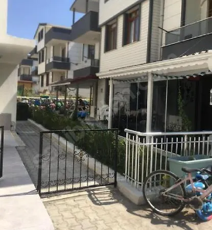 Beyaz Villa Ozdere